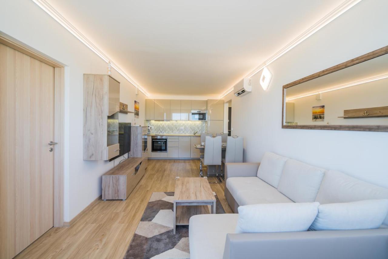 Myflat Top Panorama 909 Apartment Сиофок Екстериор снимка