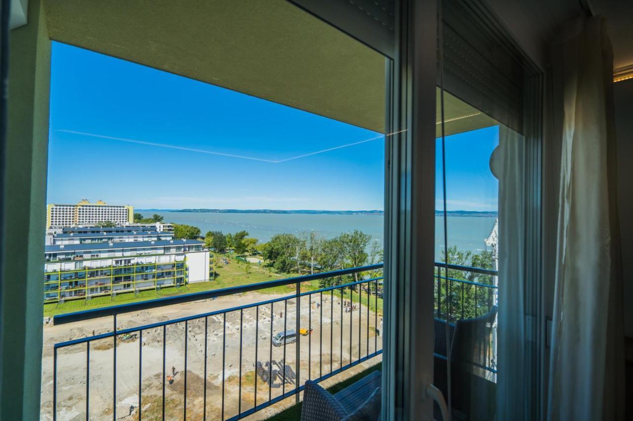 Myflat Top Panorama 909 Apartment Сиофок Екстериор снимка